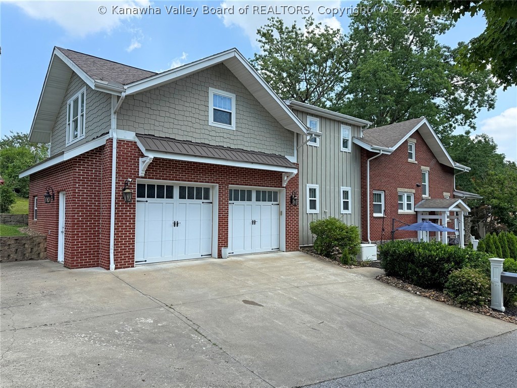 617 Fort Hill Drive