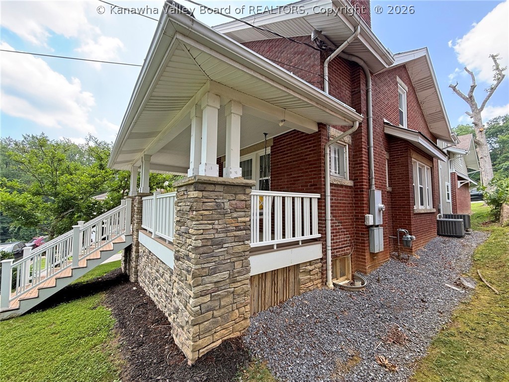 617 Fort Hill Drive