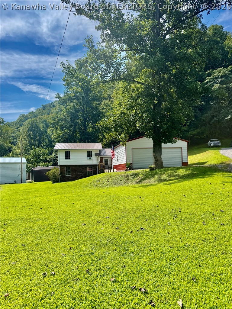 1302 Main Hewett Creek Road