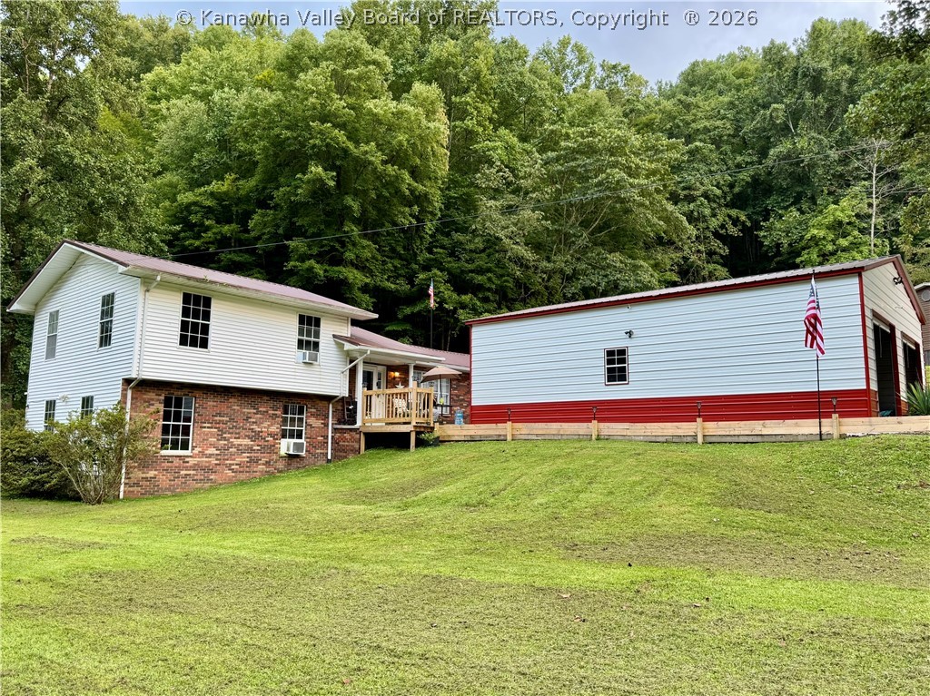 1302 Main Hewett Creek Road