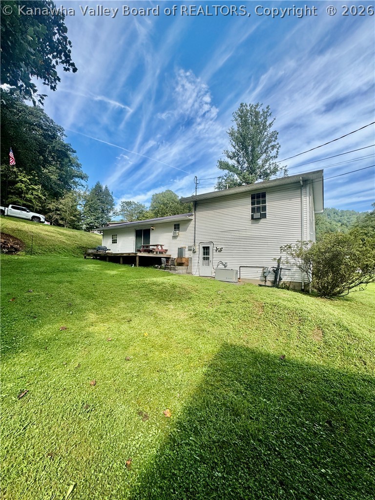 1302 Main Hewett Creek Road