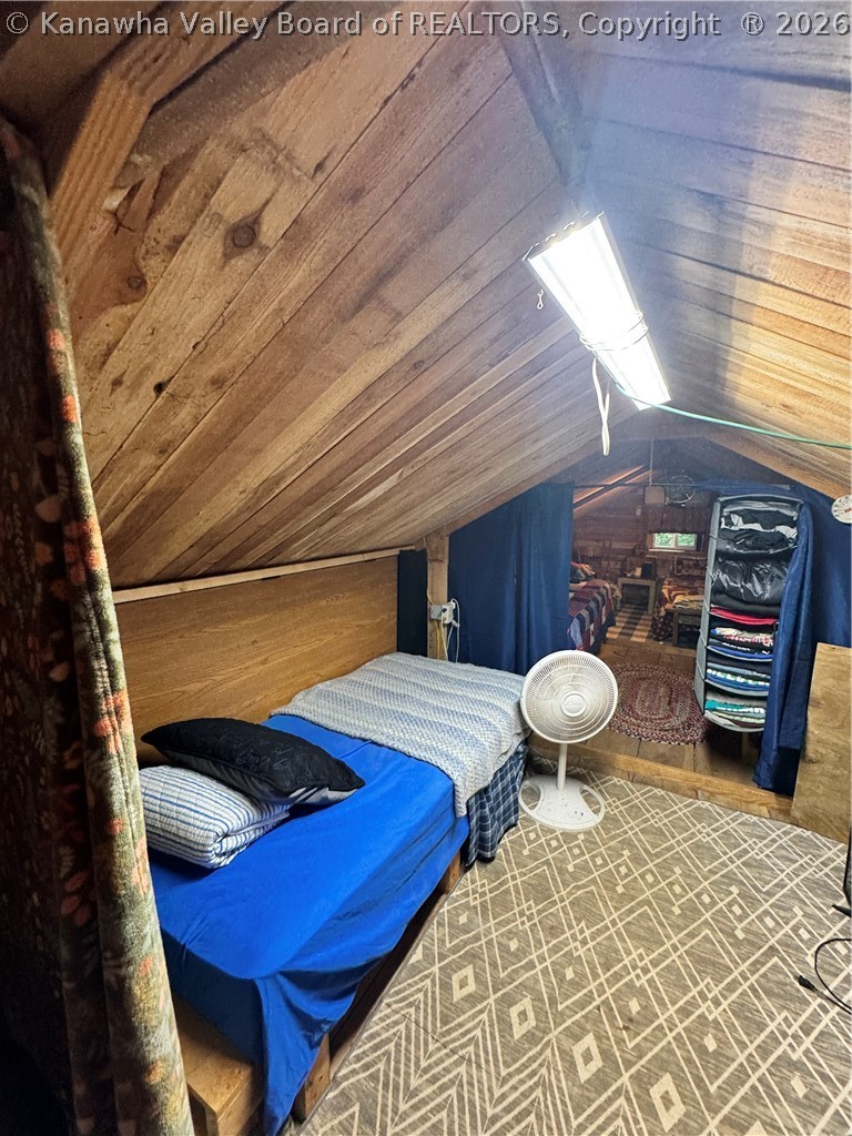 3822 Elk River Road