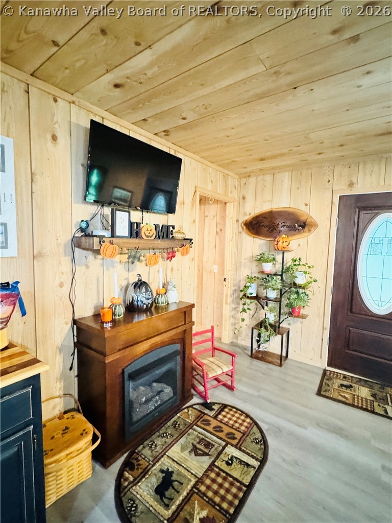 3822 Elk River Road