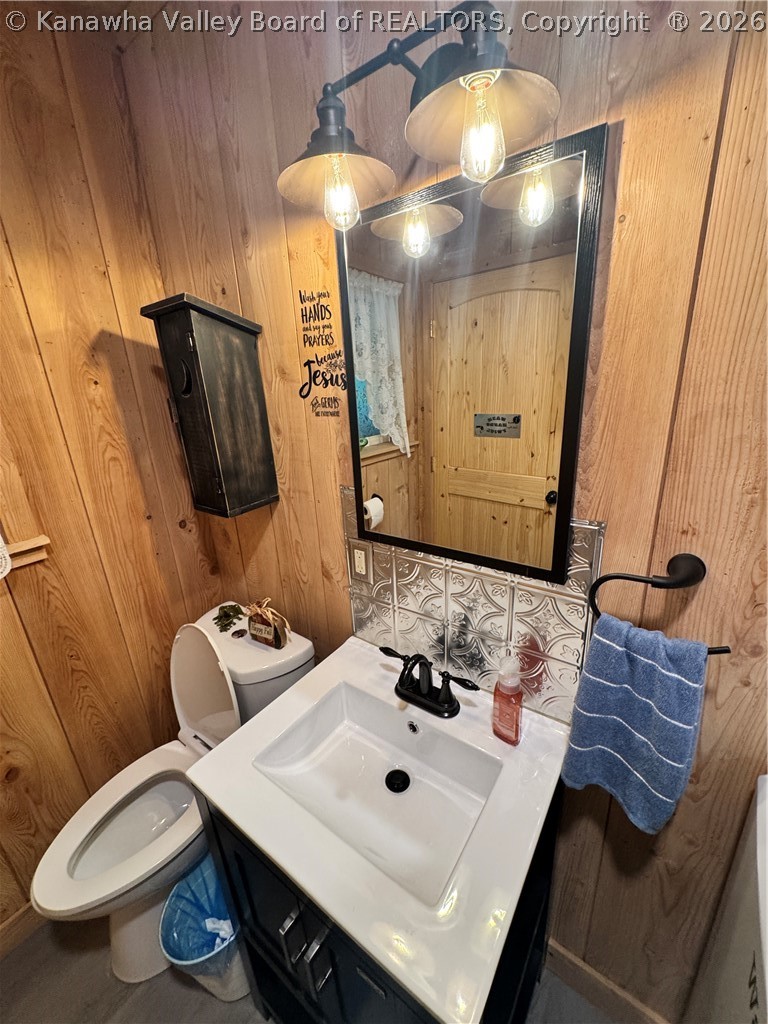 3822 Elk River Road