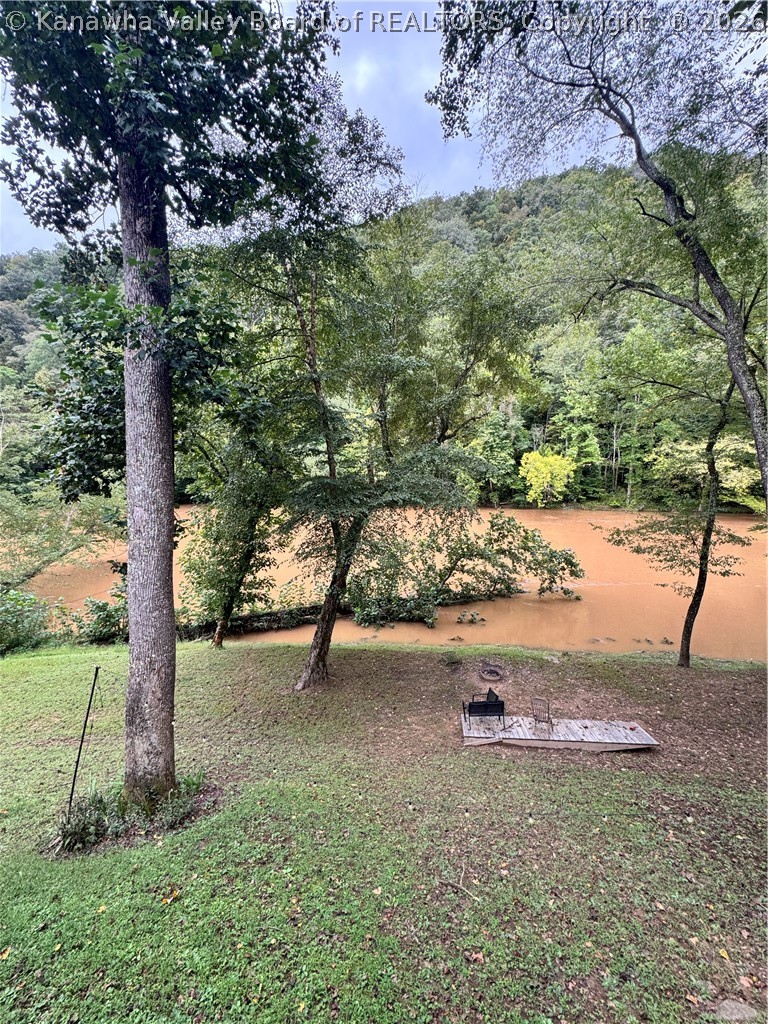 3822 Elk River Road