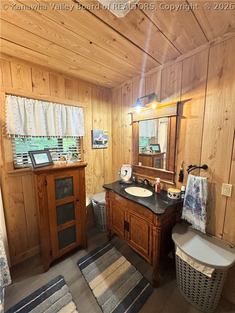 3822 Elk River Road