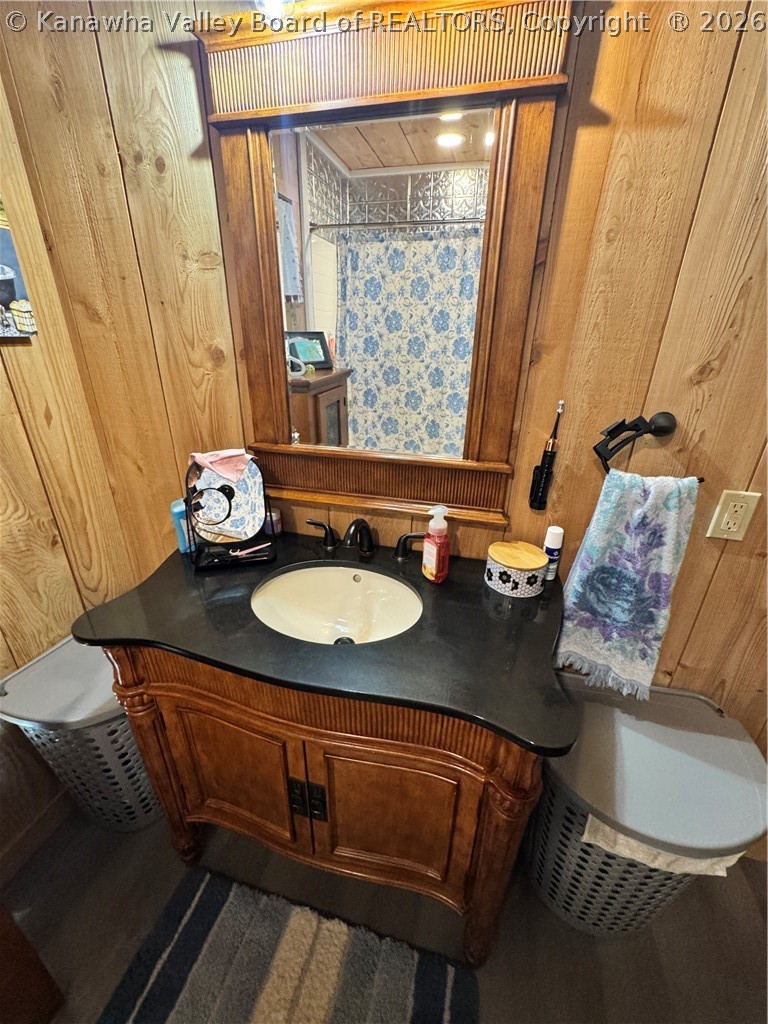 3822 Elk River Road