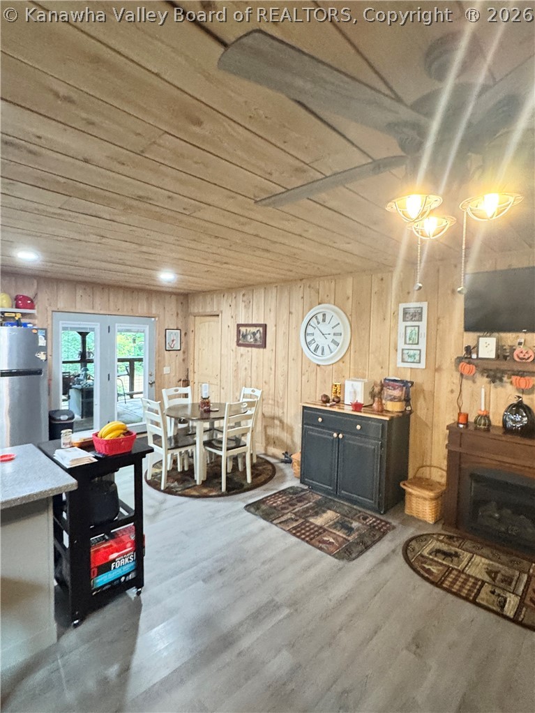 3822 Elk River Road
