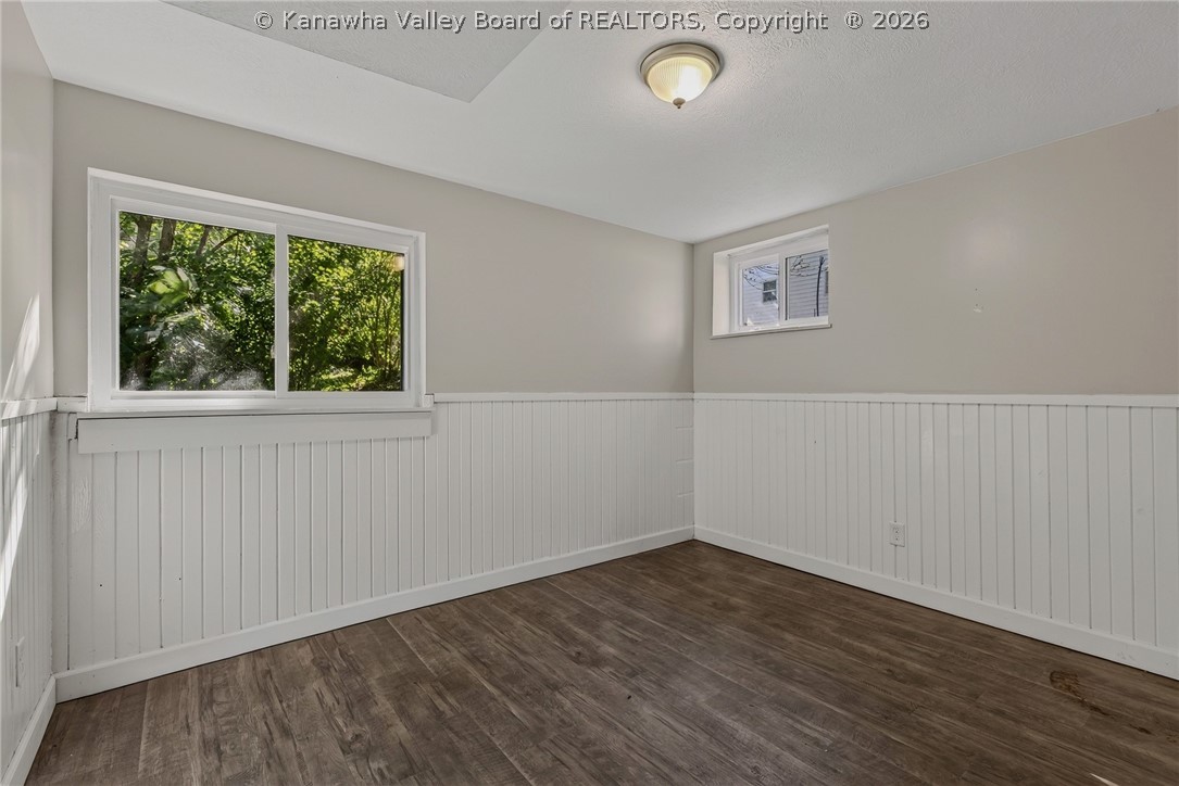 810 Dinden Drive