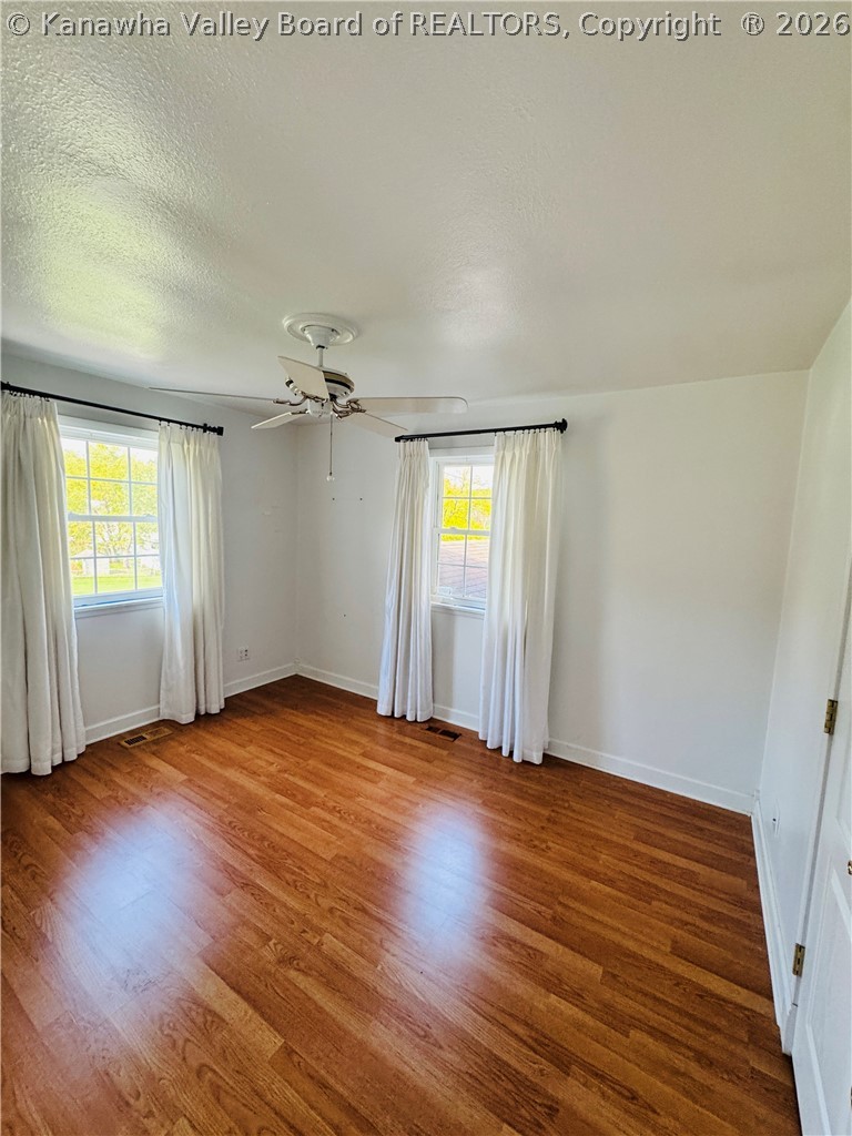 118 Oakwood Road
