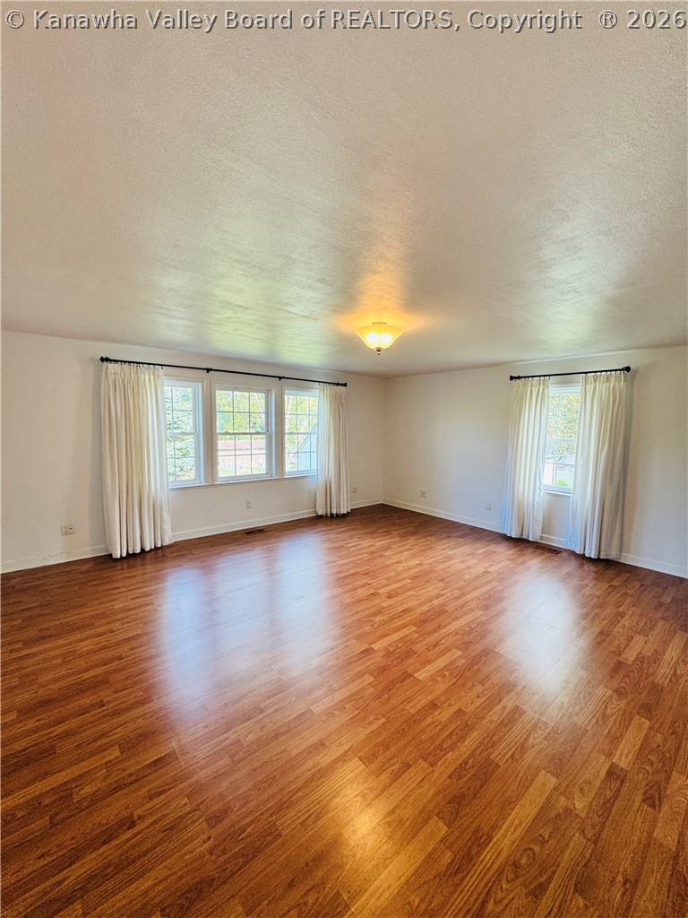 118 Oakwood Road