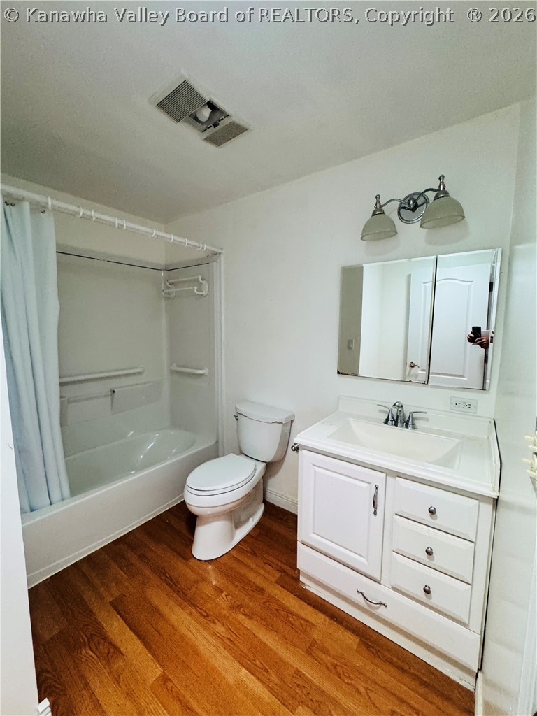 118 Oakwood Road