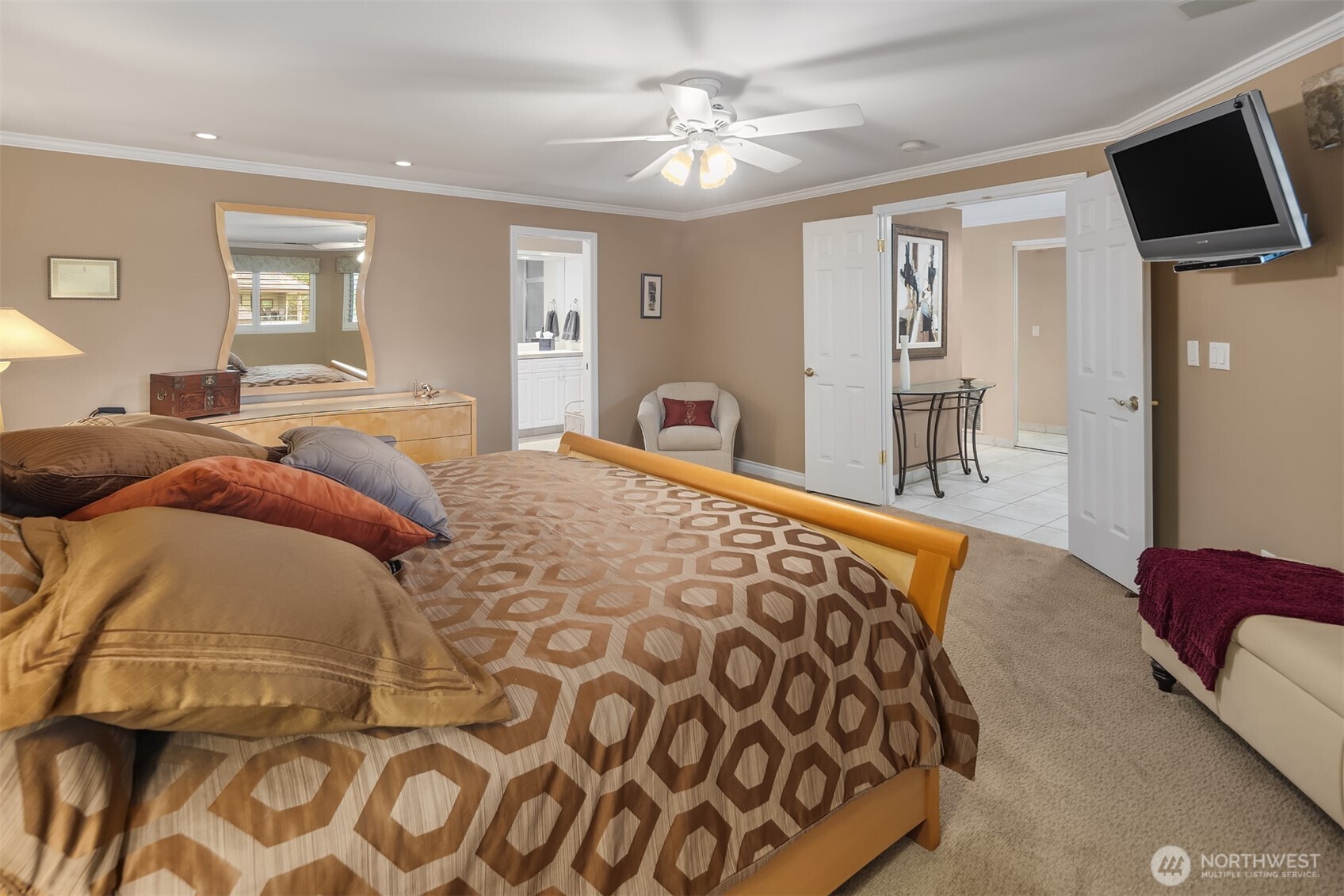 16925 Inglewood Road NE Unit: B307