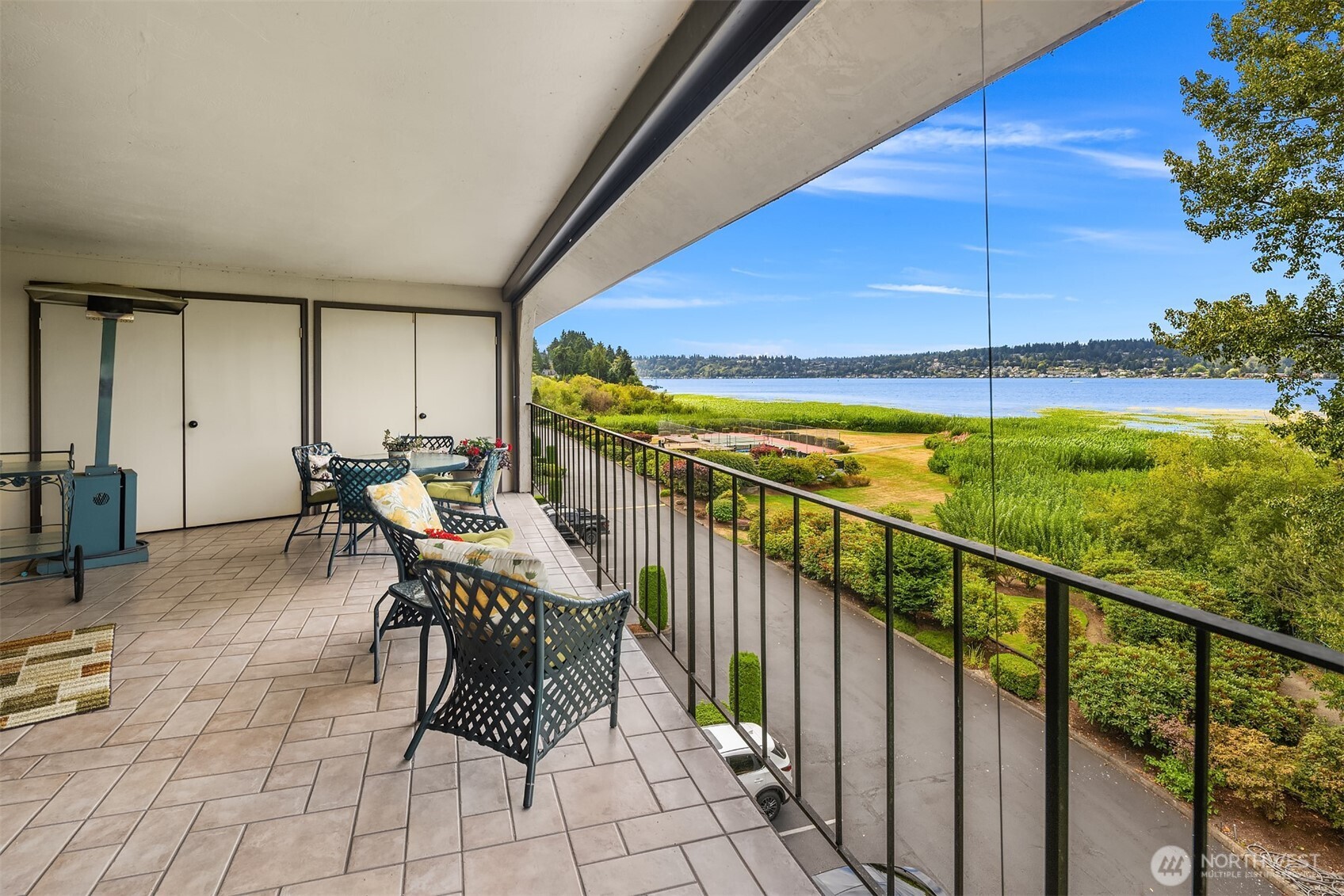 16925 Inglewood Road NE Unit: B307