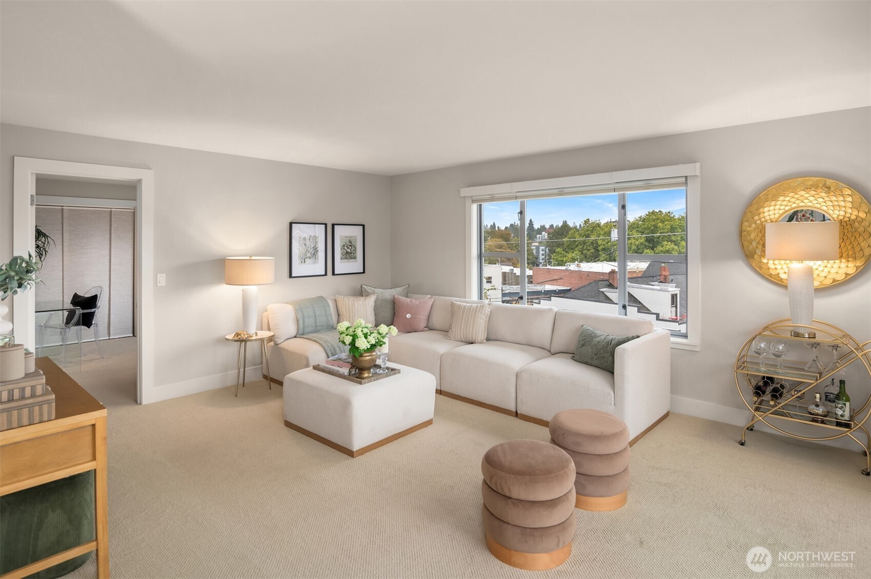 7300 Woodlawn Avenue NE Unit: 401