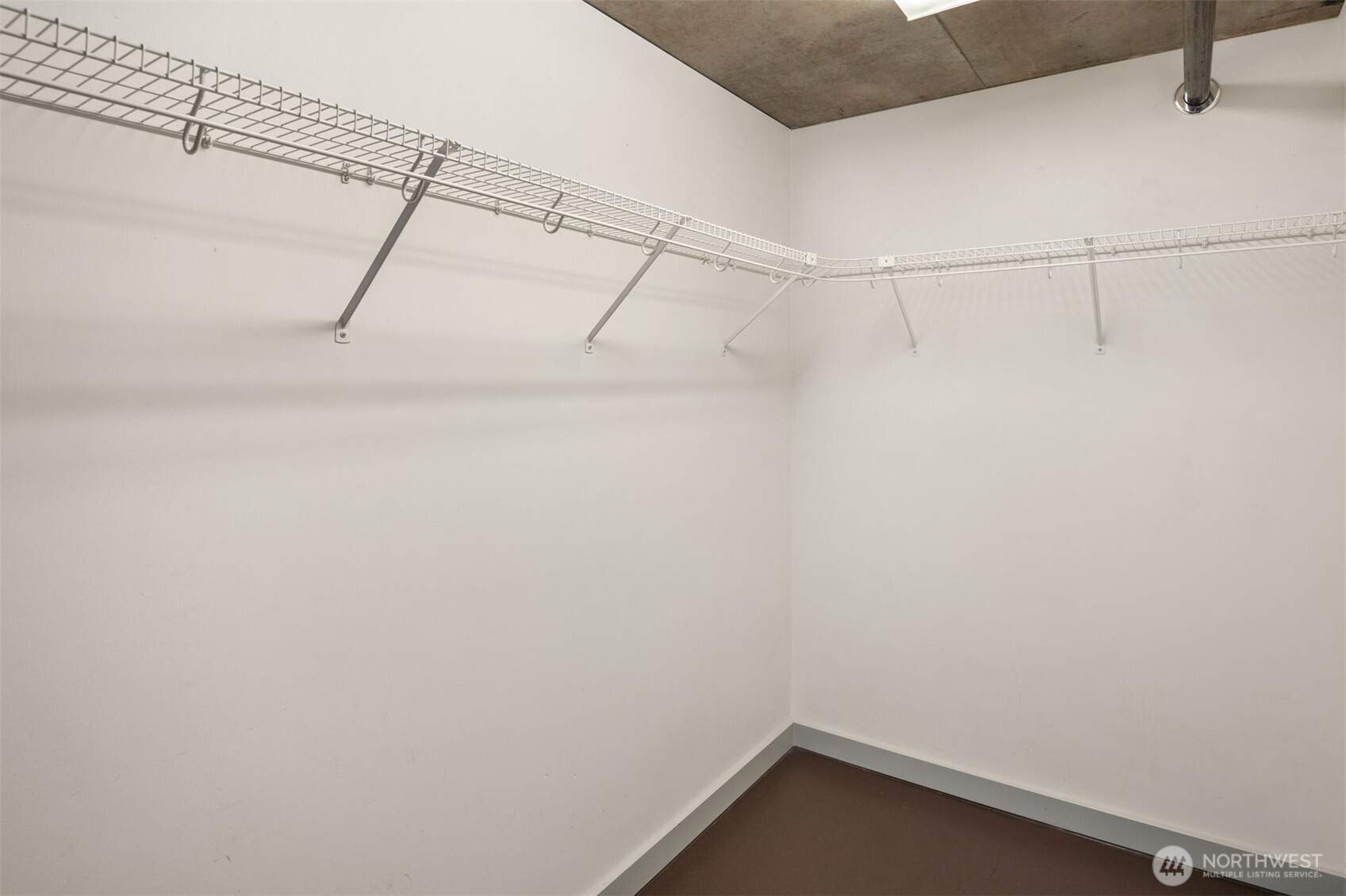 401 9th Avenue N Unit: 102