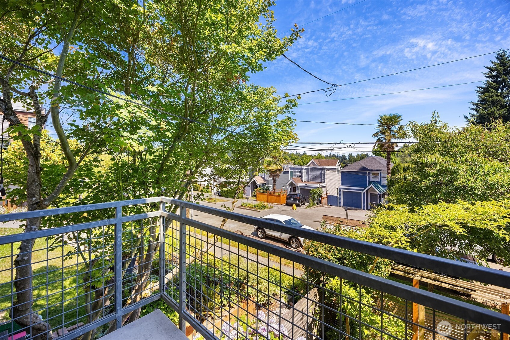 209 27th Avenue E Unit: B
