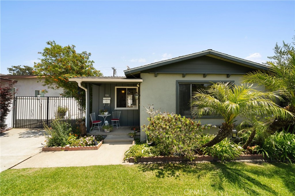 708 S Vecino Drive