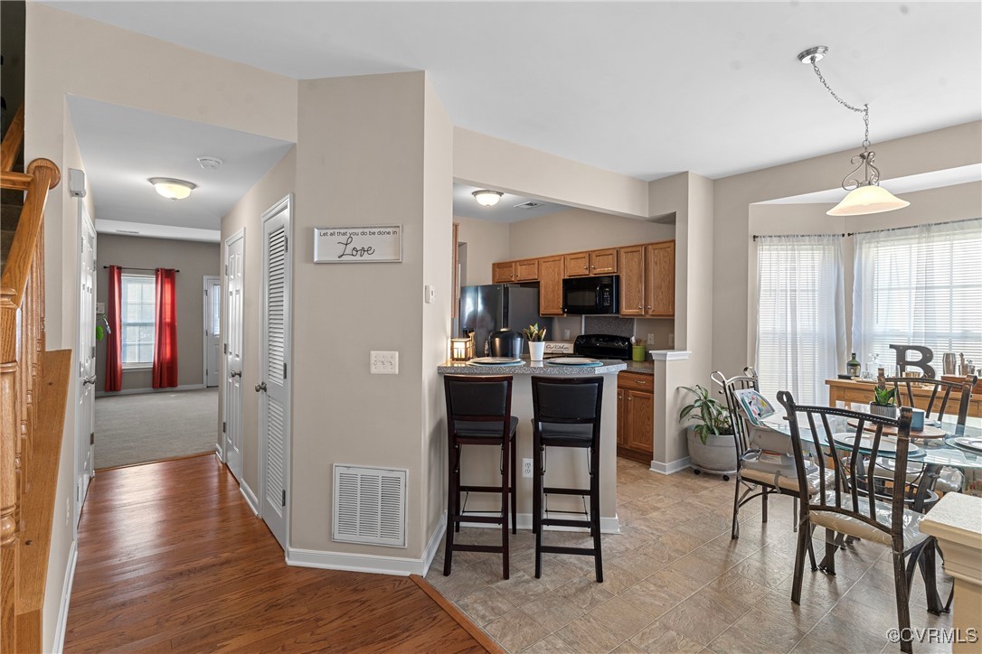 428 Kingsridge Rd