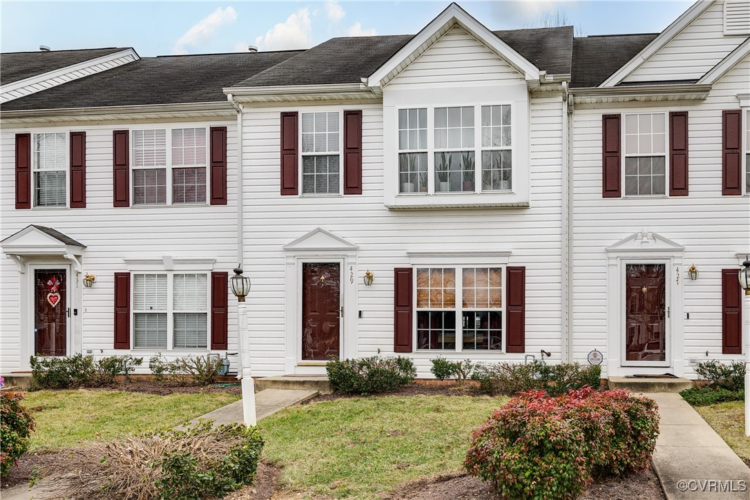 429 Hollybrook Ridge Ln