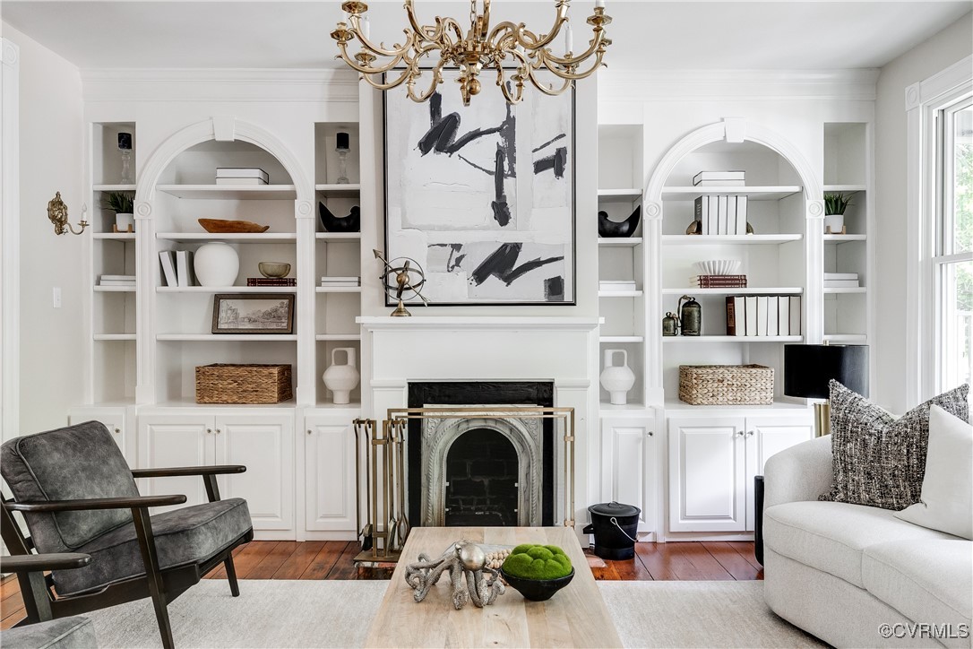 215 N 28th St