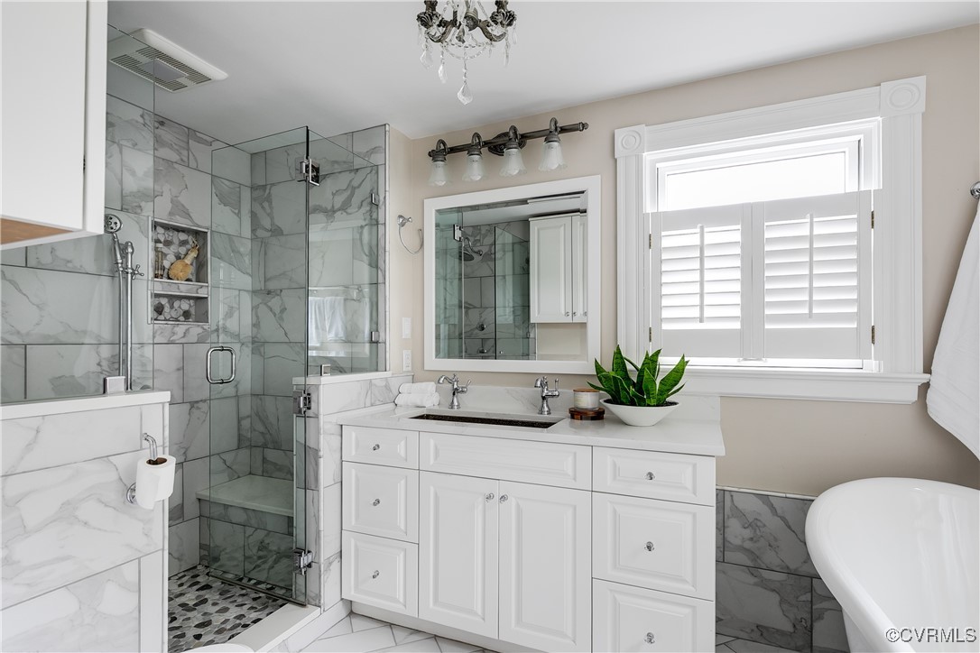215 N 28th St