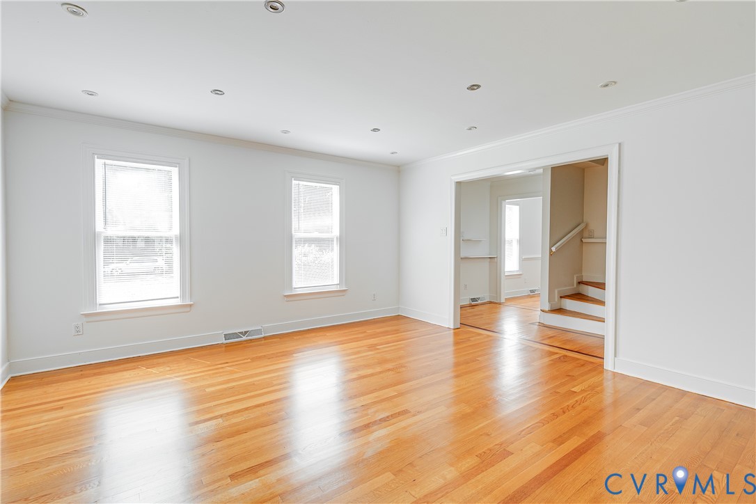 8314 Fulham Ct