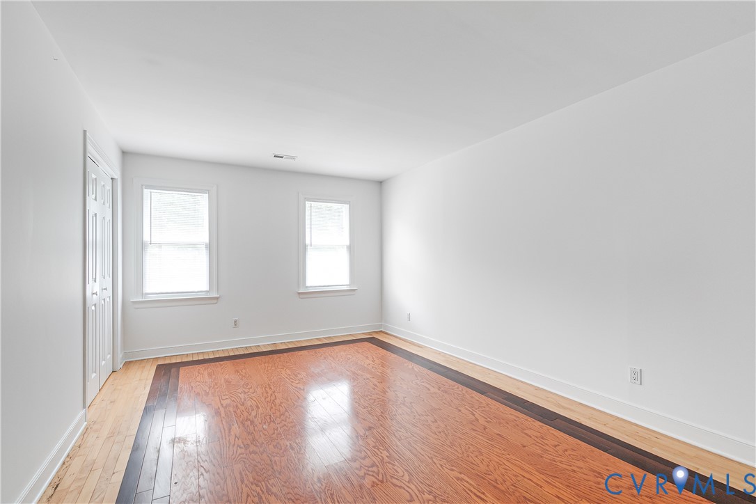 8314 Fulham Ct