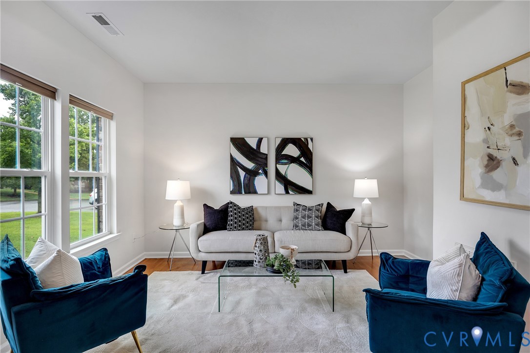 4324 Bridle Run Ln