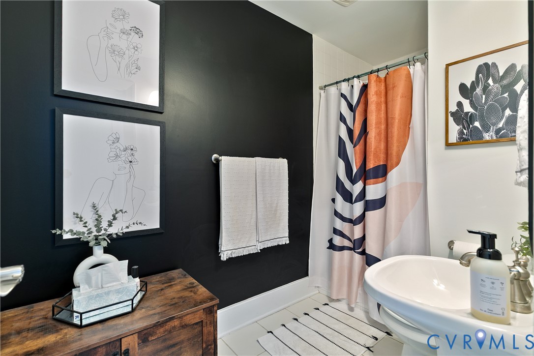 1907 W Cary St Unit#A