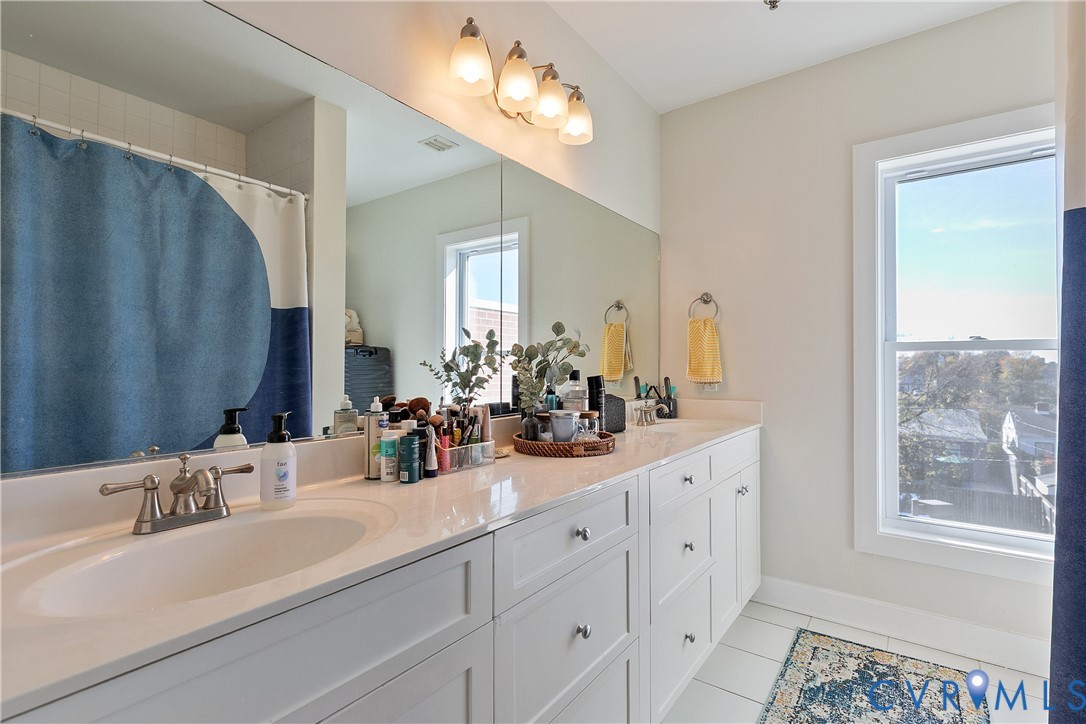 1907 W Cary St Unit#A