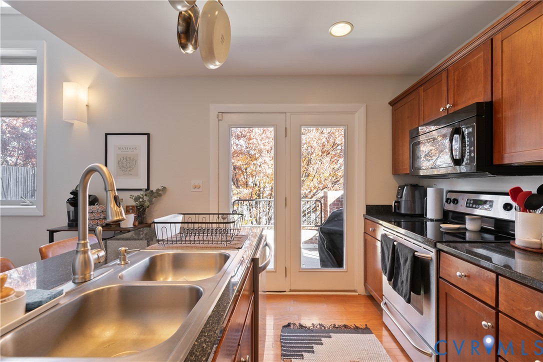 1907 W Cary St Unit#A