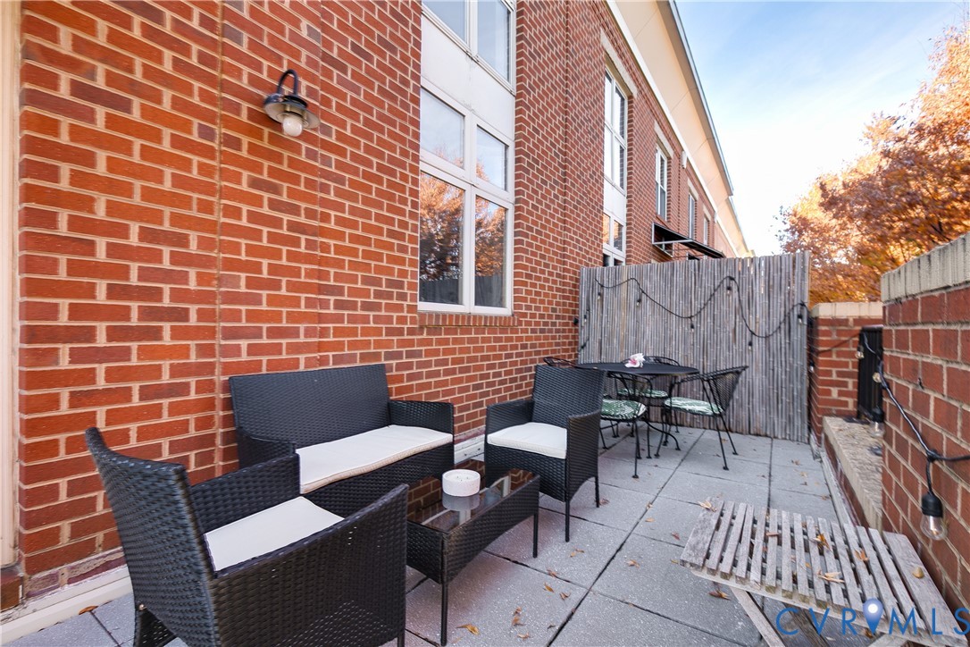 1907 W Cary St Unit#A