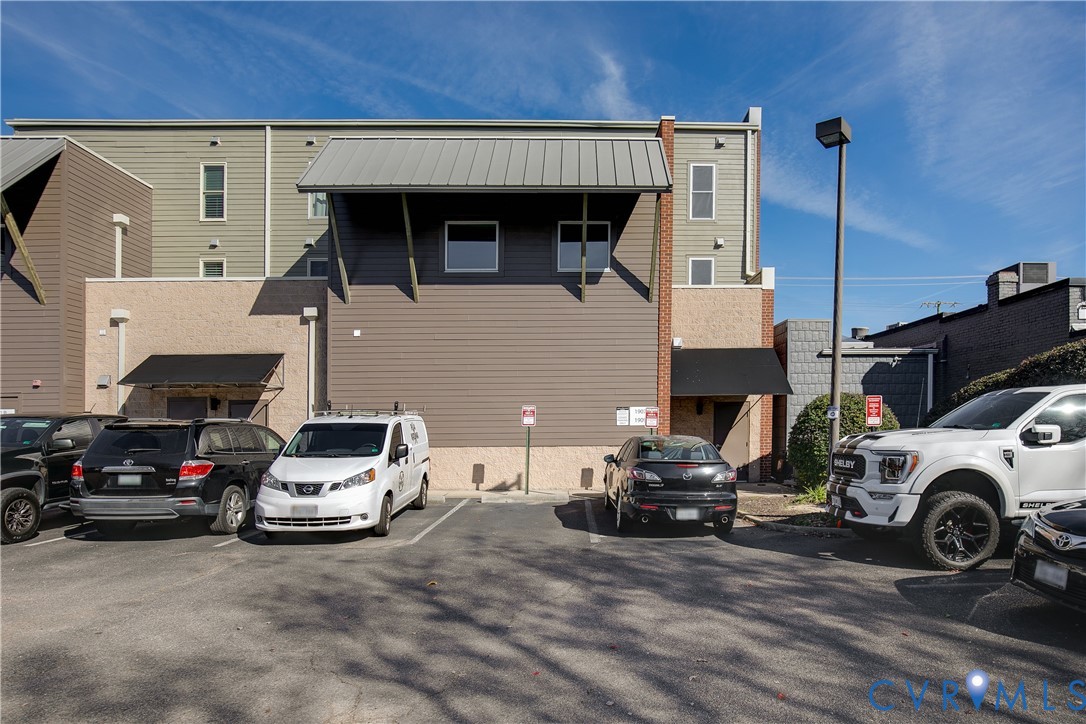 1907 W Cary St Unit#A