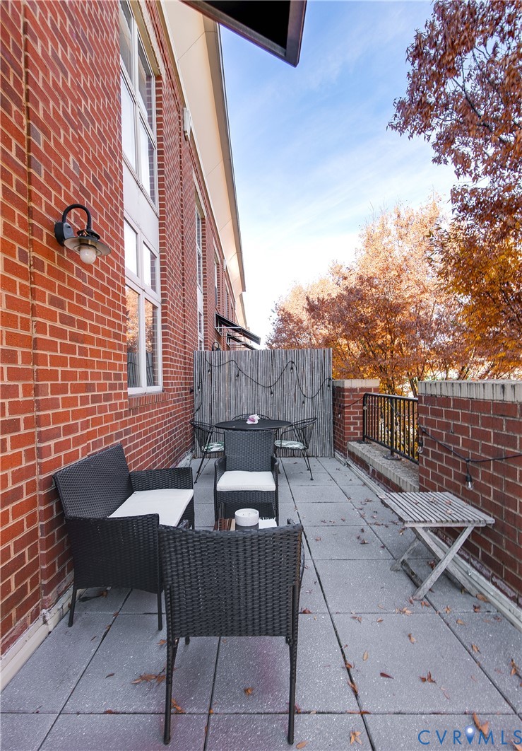 1907 W Cary St Unit#A