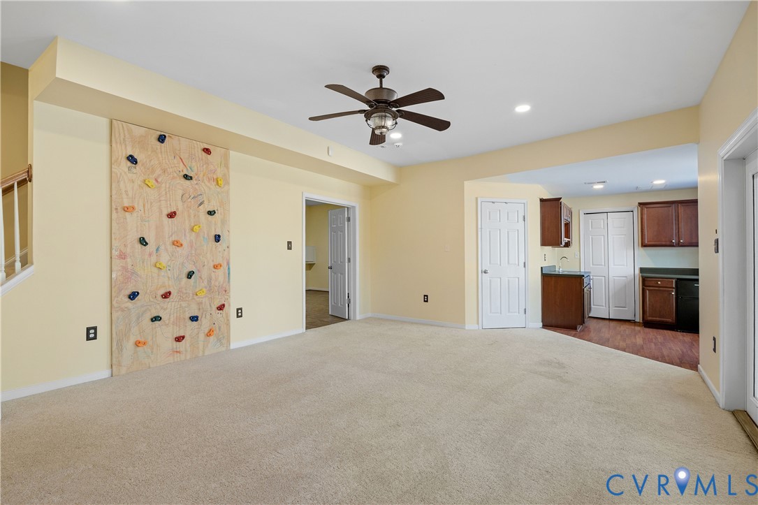14400 Fountain View Dr