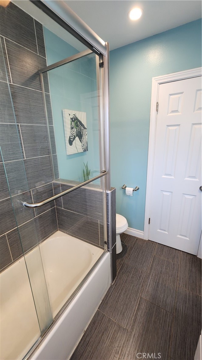 6310 Hardwick Street