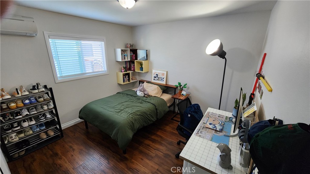 6310 Hardwick Street