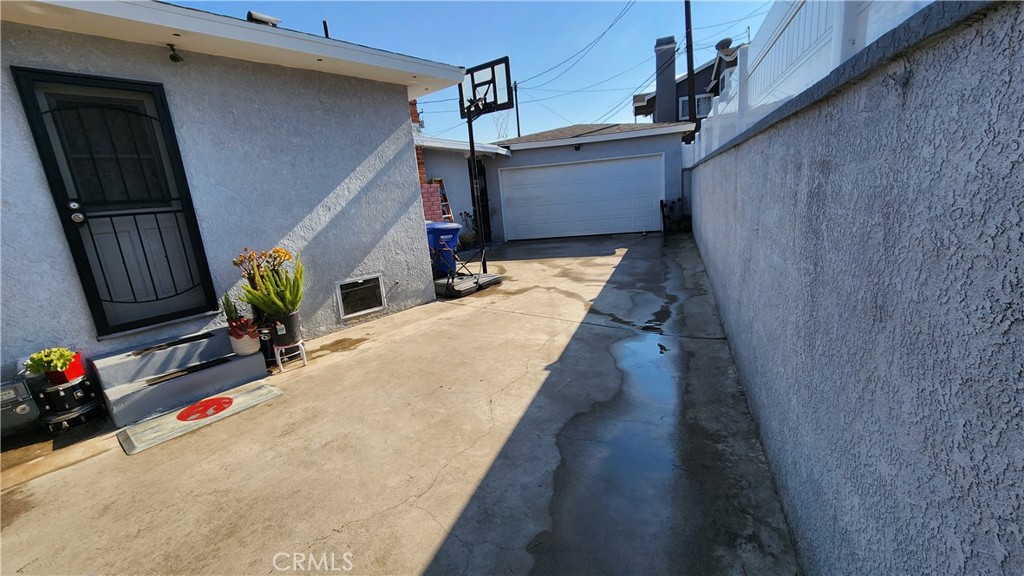 6310 Hardwick Street