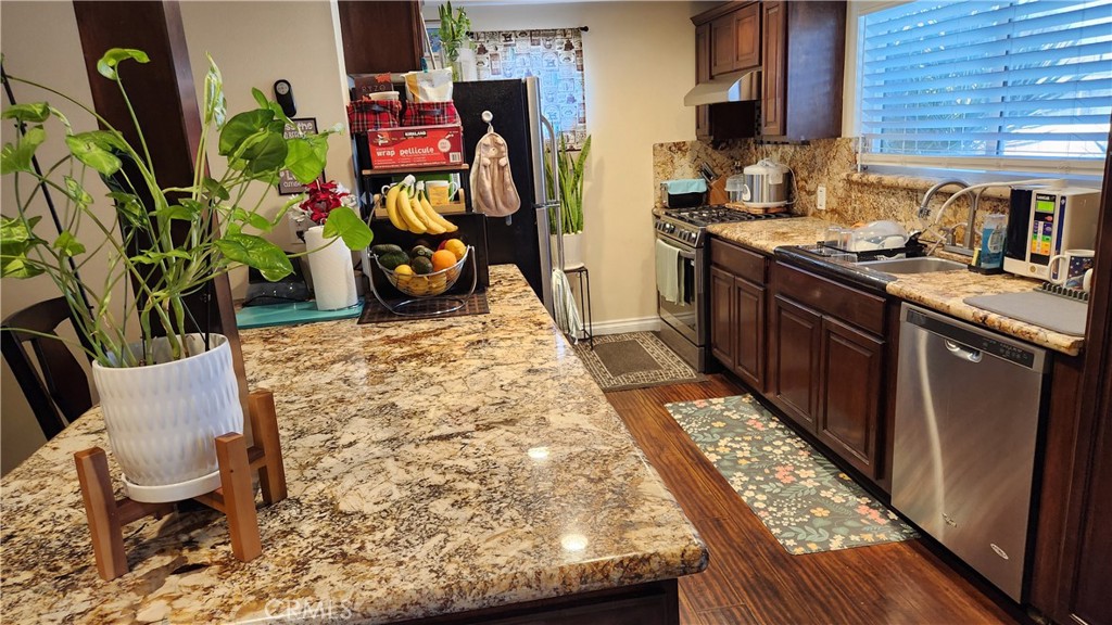 6310 Hardwick Street