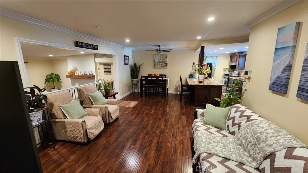 6310 Hardwick Street