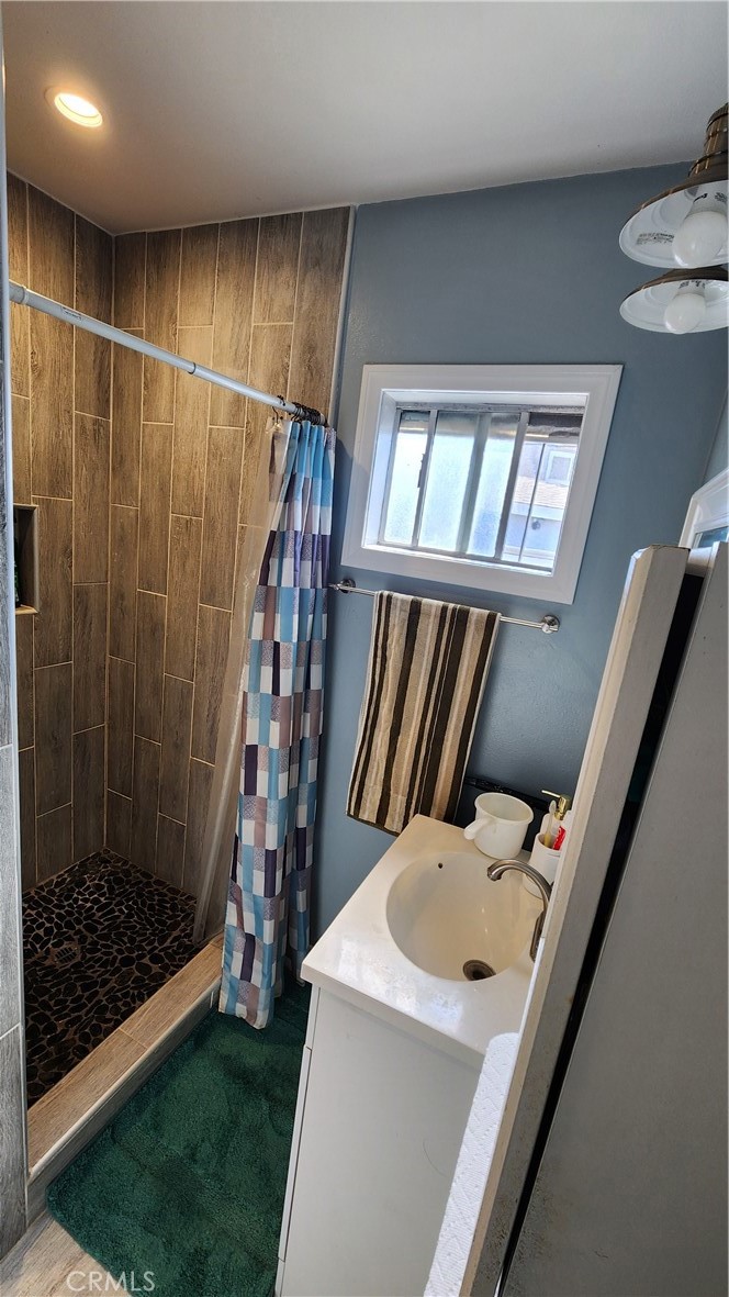 6310 Hardwick Street