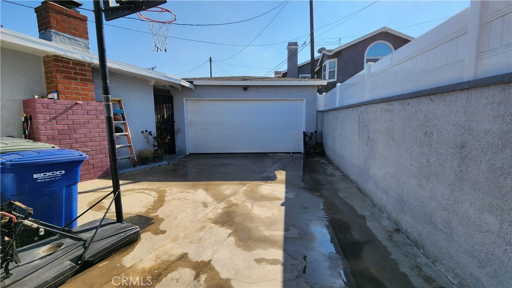 6310 Hardwick Street