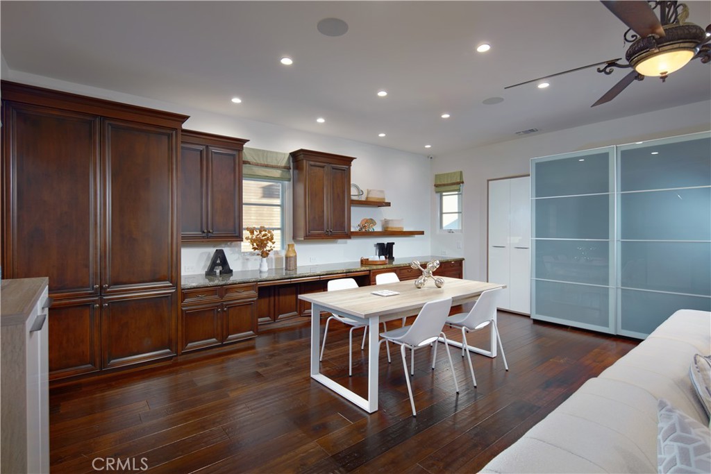 45 Beach View Avenue