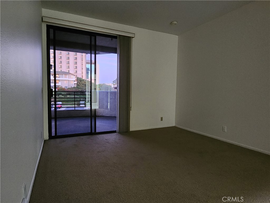 270 Cagney Lane 204