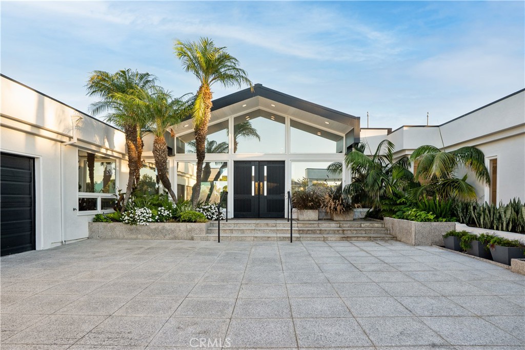 1032 Santiago Drive