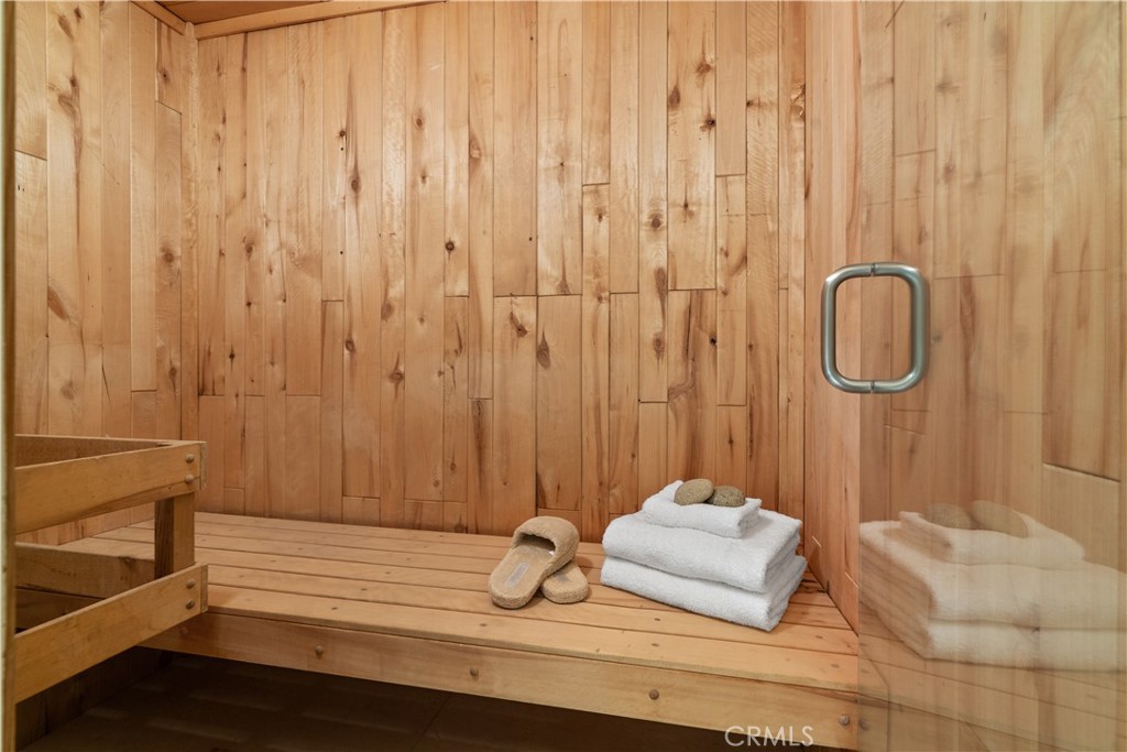 601 Lido Park Drive 1E