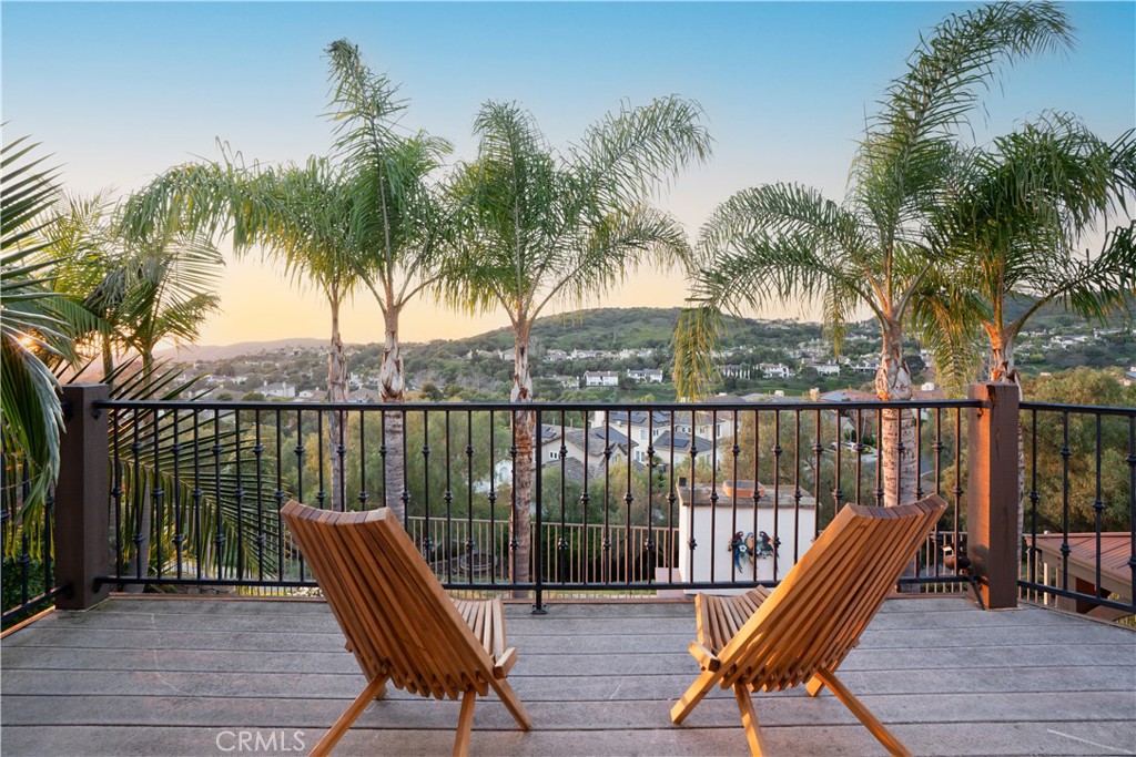 452 Camino Flora Vista