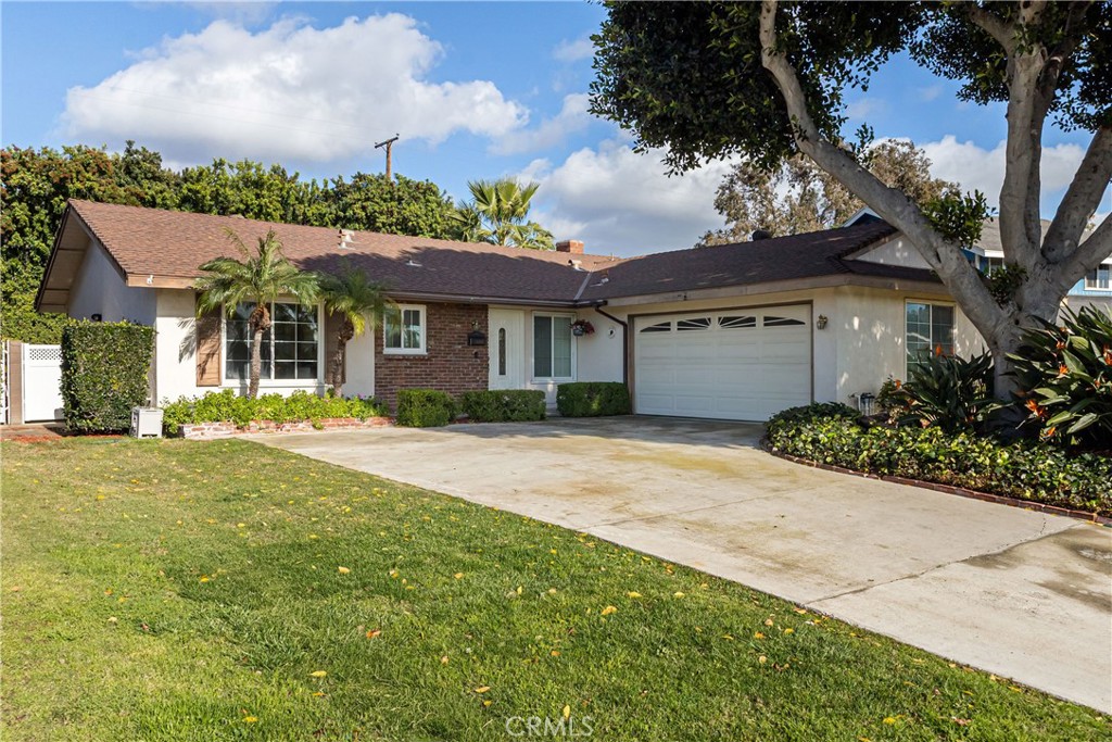 24745 Calle El Toro Grande