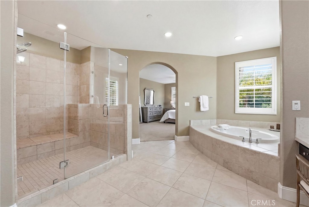 1128 Ocean Ridge Court